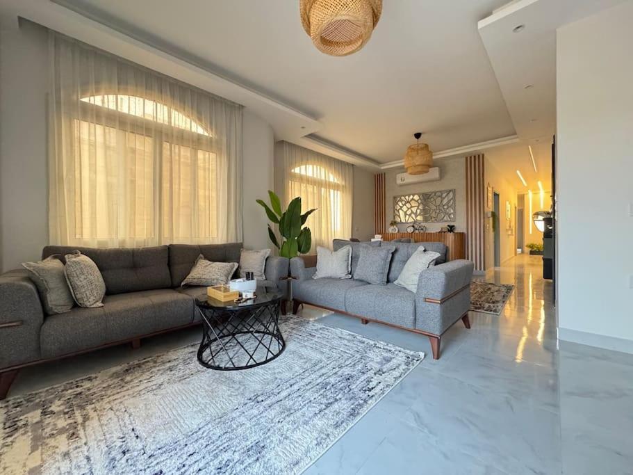 Luxury 3Br Apartment West Somid, Giza 6th of October City 외부 사진